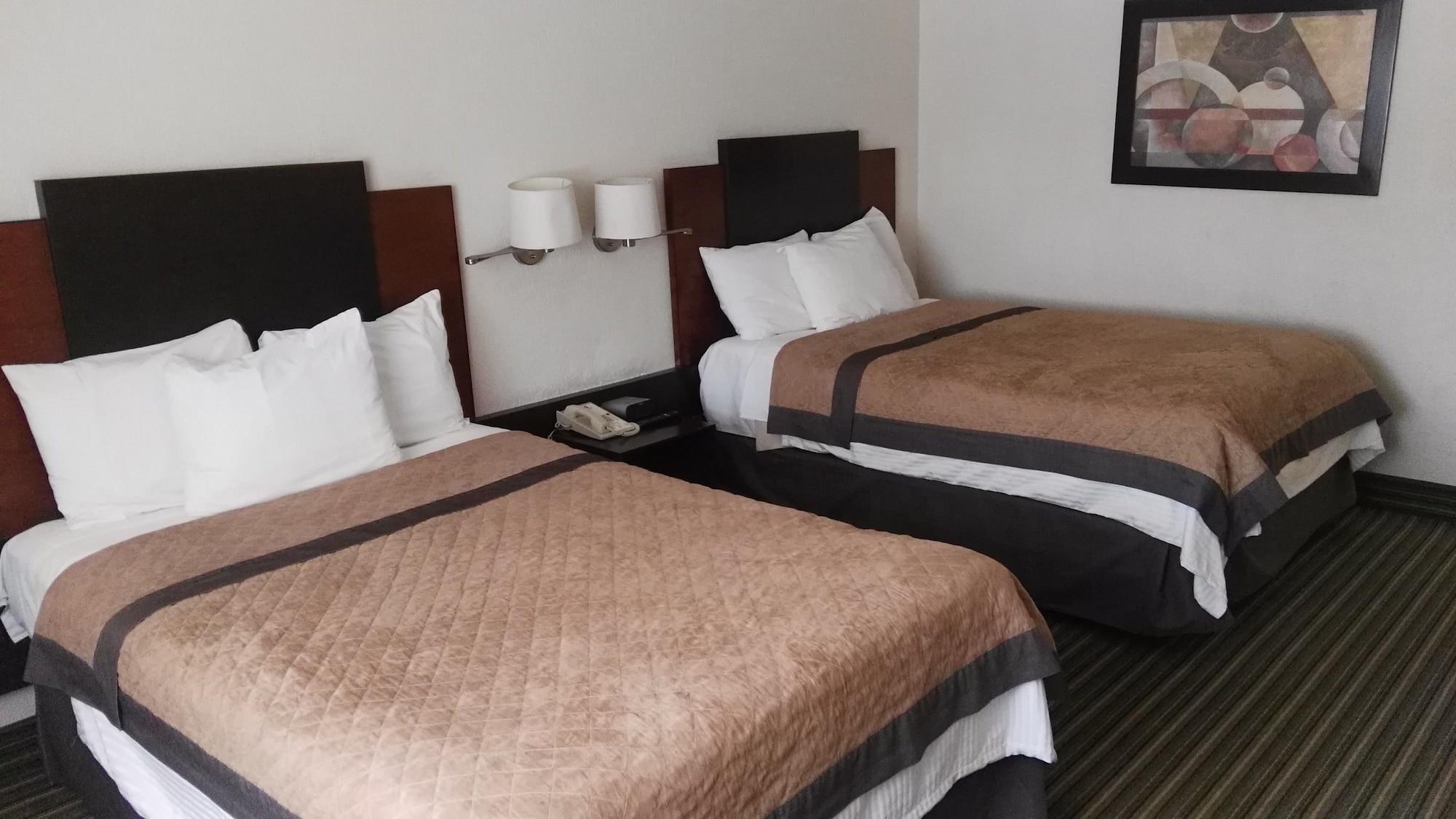 Casa Grande Chihuahua Hotel Exterior photo A typical room at a Motel 6